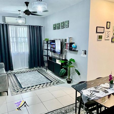 Dp Islamic Homestay Setia Alam Eksteriør bilde